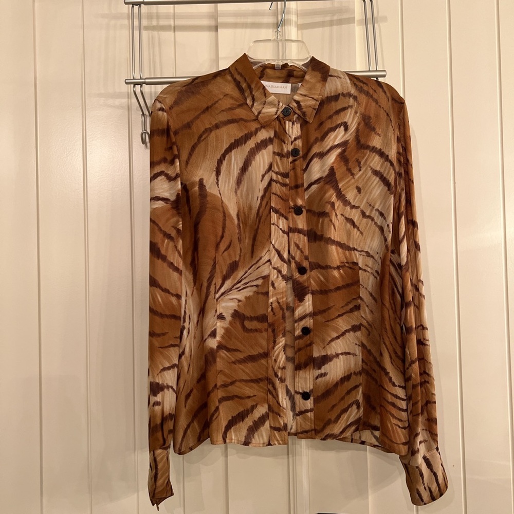 Dana Buchman Vintage Button Up
